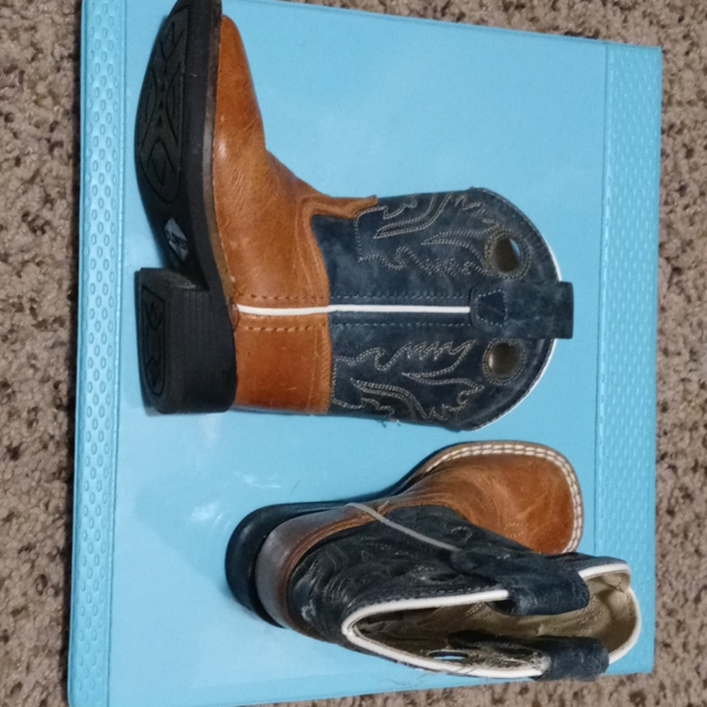 Old west toddler boots